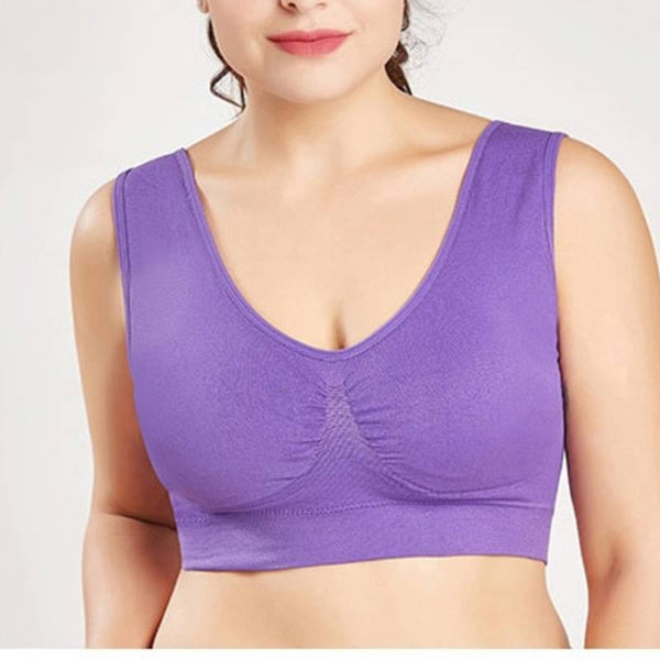 Comfortable Seamless Brassiere With Pads for Ladies.