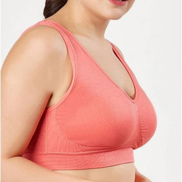 Comfortable Seamless Brassiere With Pads for Ladies.
