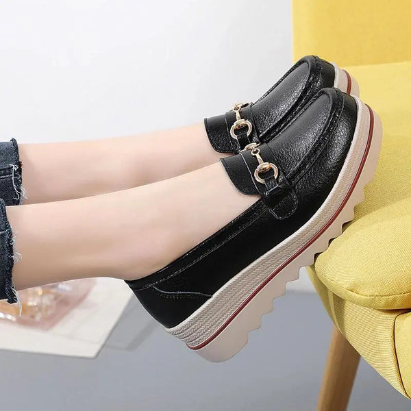 Leather Casual Shoes.