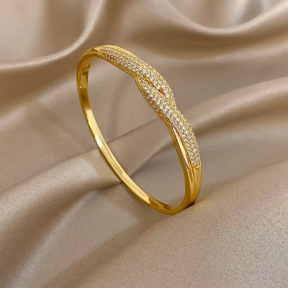 New Plated Gold Bracelet